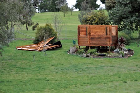 Wild Weather Lashes The Twin Towns