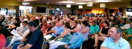 500 Attend  Town Meeting in Gundagai