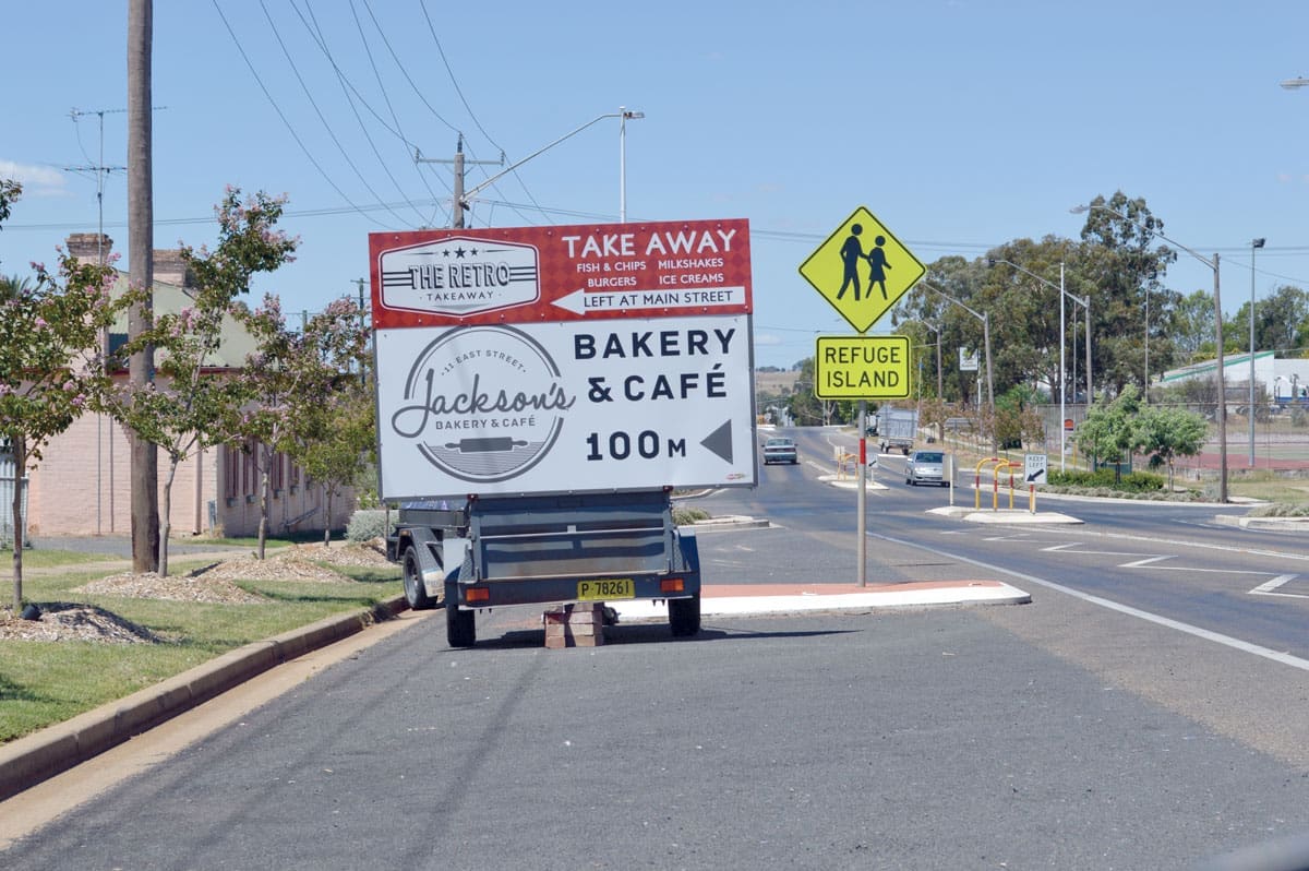 21 Developments In The System – Jackson’s Bakery Apply For Permanent Signage on Albury Street