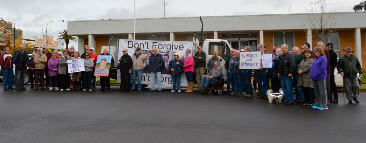 Dont Forgive Don’t Forget @ Harden Shire Rally Against Forced Amalgamations