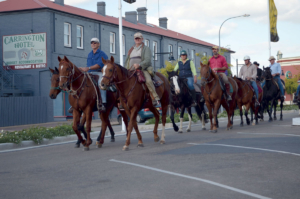 web-Murrumburrah-light-horse-members-in-training-in-2014