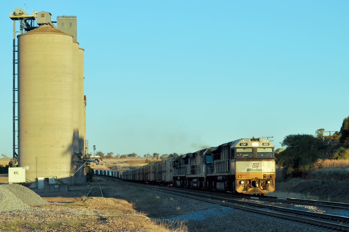 100,000 Tonnes  At Cunningar