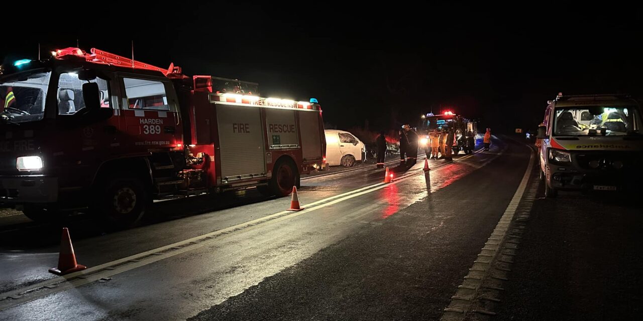 Crash on Burley Griffin Way